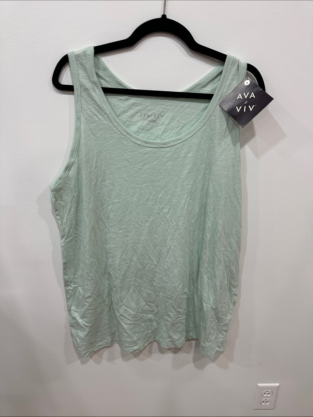 Ava & Viv Light Mint Scoop Neck Tank